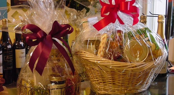 The benefits of sending out gift baskets
